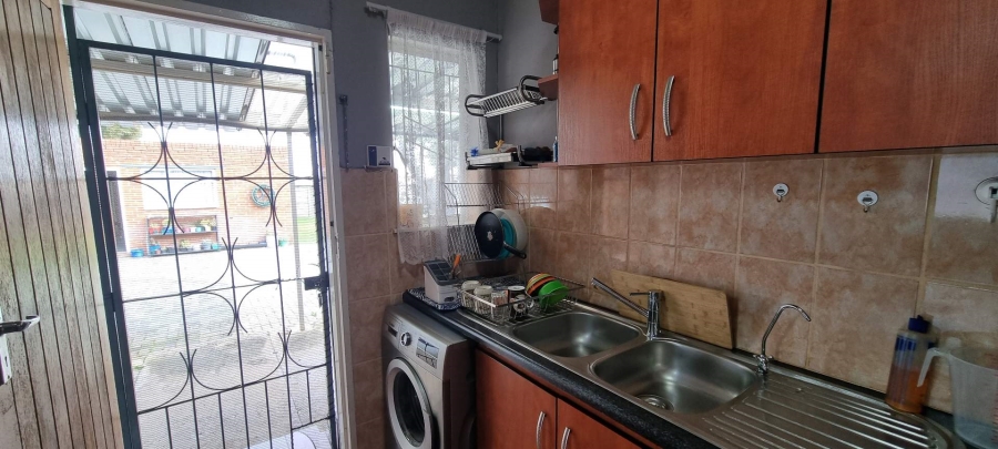 3 Bedroom Property for Sale in Langenhovenpark Free State